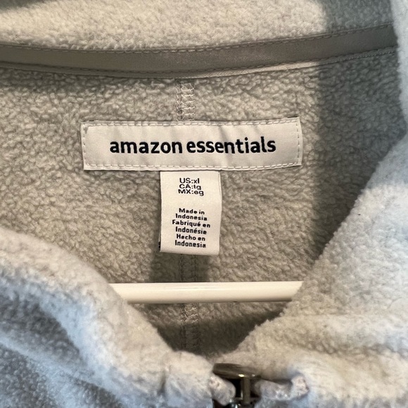 Amazon Essential brand grey fleece zip up vest size XL - Picture 2 of 2